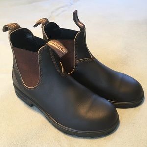 Blundstone 500 series stout brown size 8.5 Womens